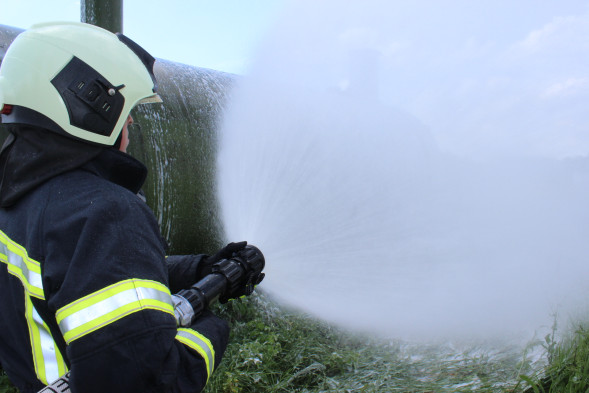 Ствол пожарный ручной комбинированный универсальный   с регулируемым расходом КУРС-8