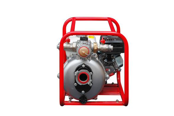 Мотопомпа высоконапорная самовсасывающая Спрут-3